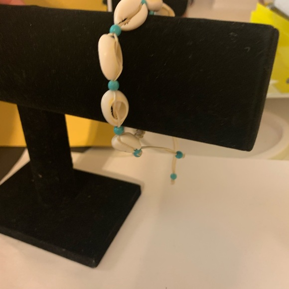 beach shell Woven Beaded Anklet - Picture 4 of 6